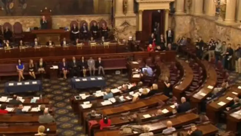 Конгресс США утвердил военную помощь Украине