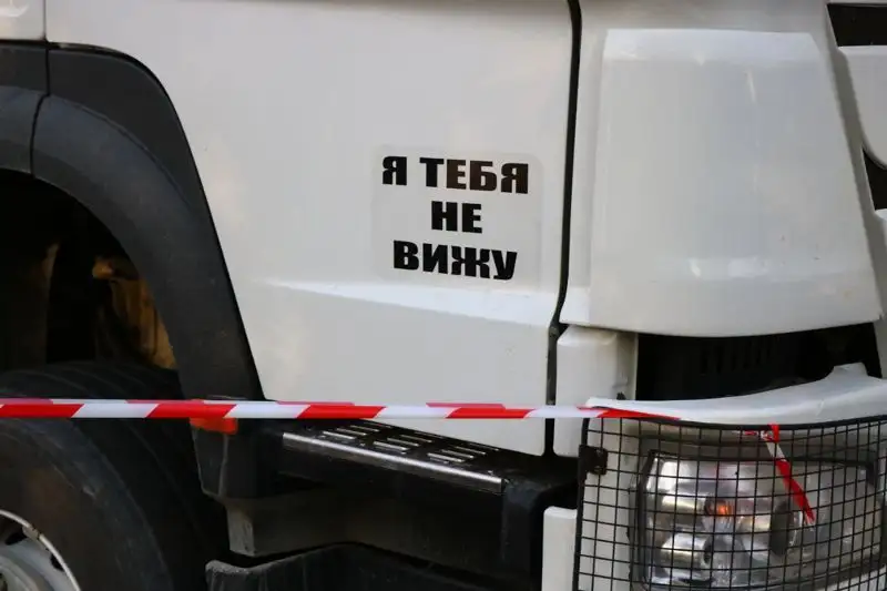 грузовик , фото - Новости Zakon.kz от 04.10.2023 17:17