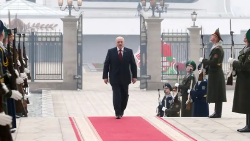 Лукашенко на инаугурации: не трогайте людей, которые хотят мирно жить