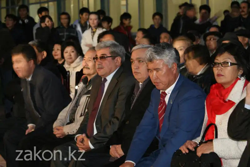 В Алматы открылся II Международный студенческий кинофестиваль «Бастау» (фото) В Алматы открылся II Международный студенческий кинофестиваль «Бастау» (фото), фото - Новости Zakon.kz от 24.10.2012 17:07