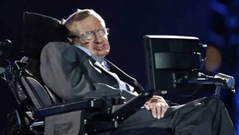 Стивен Хокинг предрек победу искусственного интеллекта над человечеством