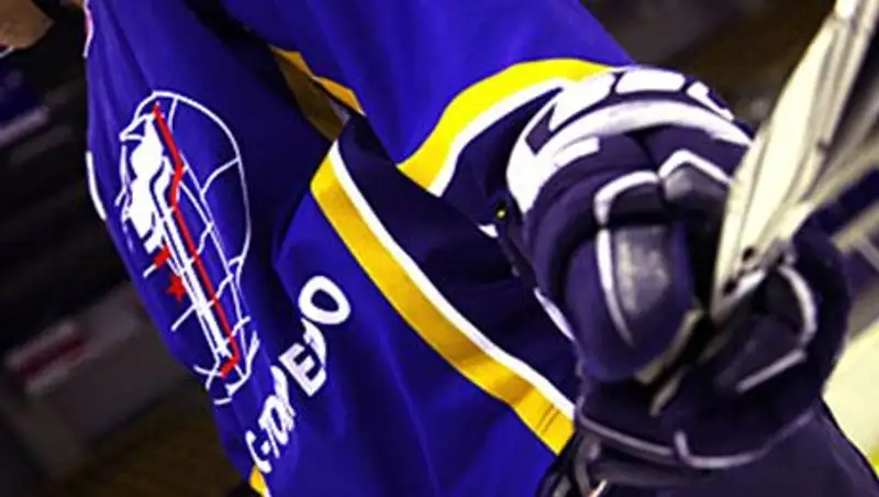 ХК «Казцинк-Торпедо»   выиграл на выезде