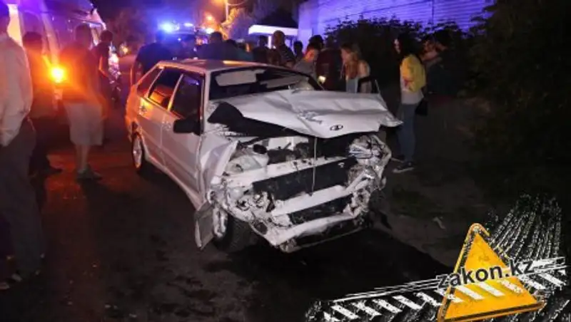 В Алматы водитель попал в серьезное ДТП на только что купленной машине