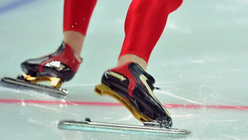 Кузин и Айдова установили новые рекорды РК на этапе КМ по конькобежному спорту в США, фото - Новости Zakon.kz от 18.11.2013 22:17