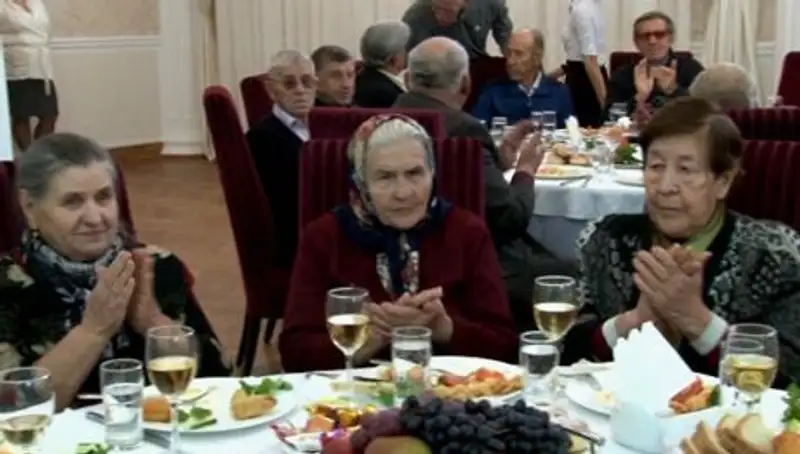 В столице отметили День пожилых людей