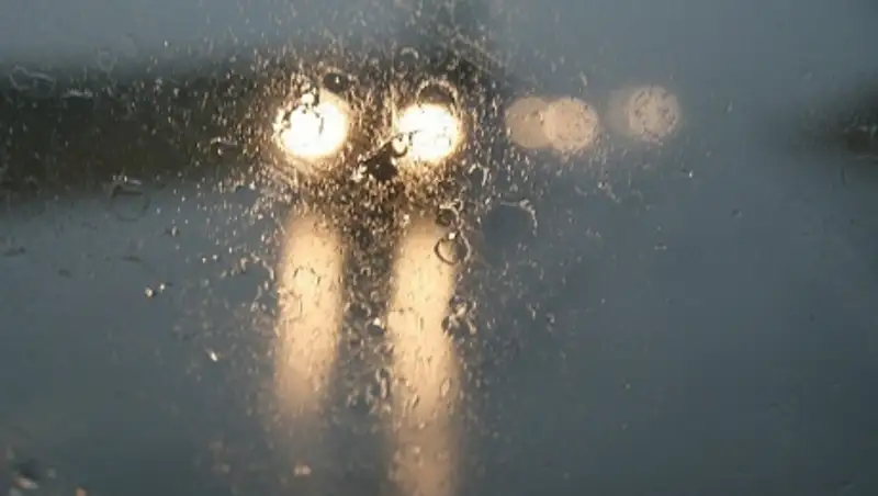 В трех областях Казахстана введено ограничение на автодорогах