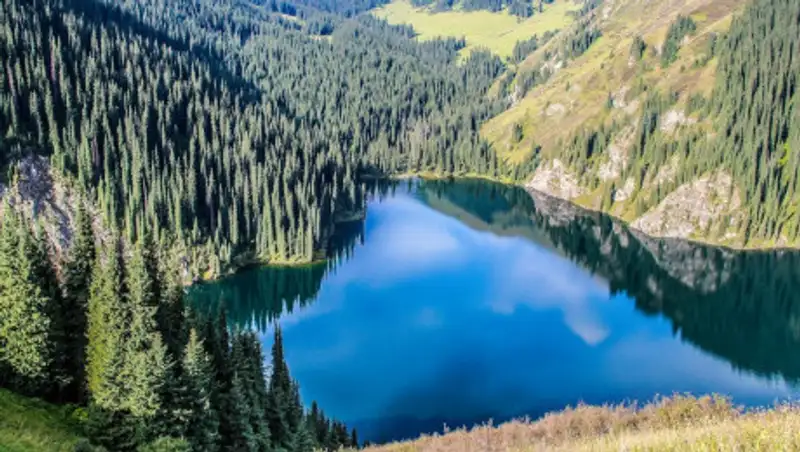 Кольсайские озера закрыли для посетителей