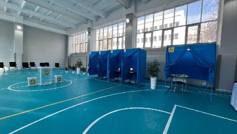 Избирательные участки ко дню голосования  готовы, фото - Новости Zakon.kz от 18.11.2022 13:41