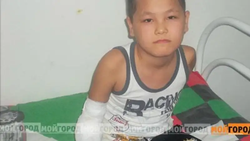 "Атырау-Жарык" выплатит более 11 млн мальчику, которому ампутировали руки