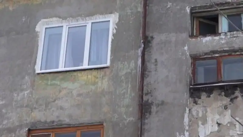 В Петропавловске обрушилась стена жилого дома