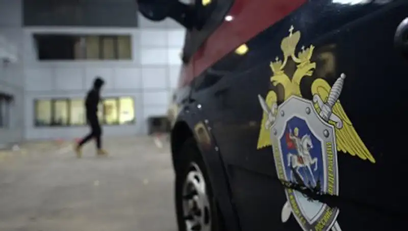 Водитель заблокировал машину детской скорой в Москве