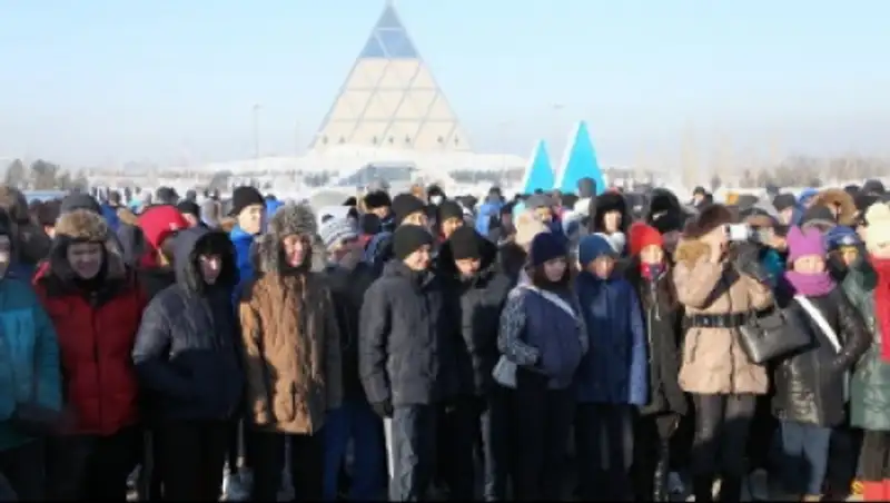 В Астане прошел марафон-флешмоб «550 метров к 550-летию Казахского ханства»