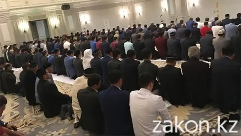 Как правильно читать праздничный Курбан-айт намаз