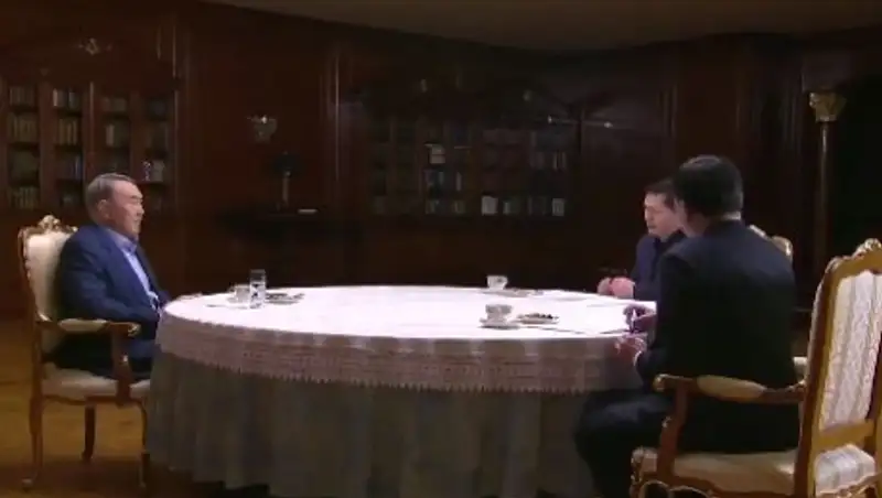 Интервью с Назарбаевым покажут в эфире республиканских телеканалов в воскресенье