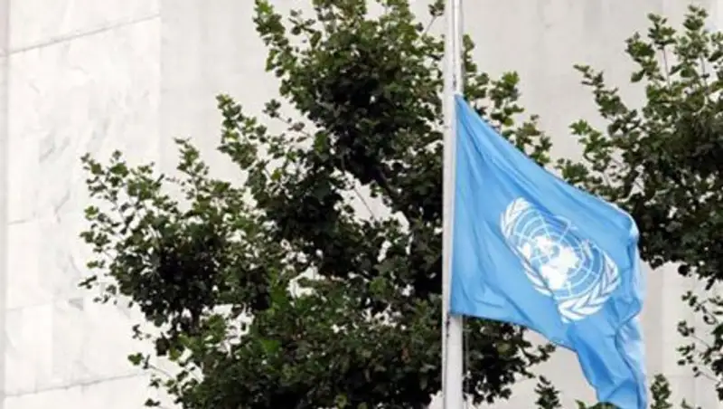 Флаг ООН приспущен в Нью-Йорке по случаю кончины Ислама Каримова