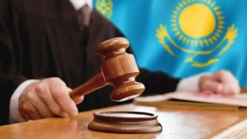 Порезавший себя на суде в Жезказгане шахтер осужден за мошенничество