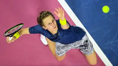 В Астане на турнире серии ATP-250 стартовал четвертый игровой день. Дневную сессию открыл матч Себастьян Корда – Алексей Попырин , фото - Новости Zakon.kz от 29.09.2023 14:03