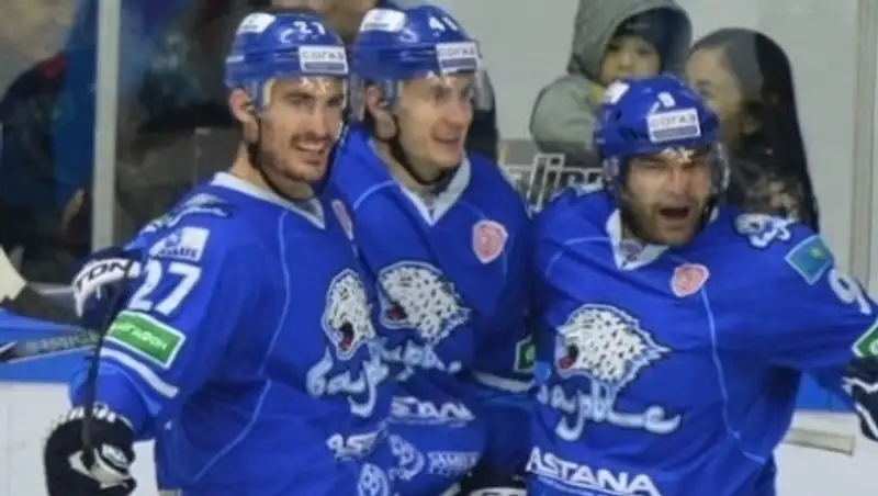 Ударное звено "Барыса" - Доус, Бойд и Боченски, в семерке лучших звеньев истории КХЛ 