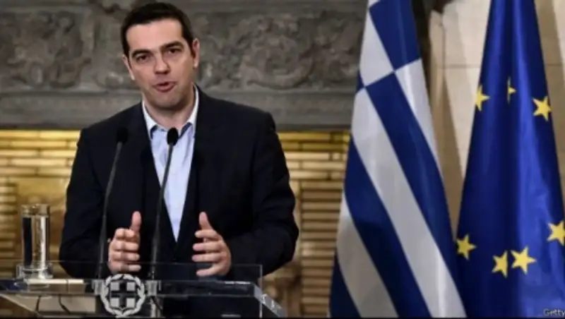 Премьер Ципрас предупредил Грецию о трудных временах