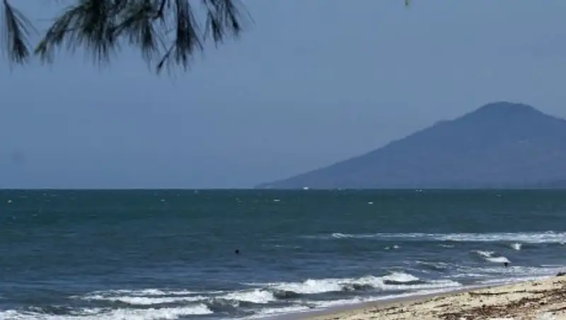 В разбившемся самолете ВВС Мьянмы находились 122 человека, включая 15 детей