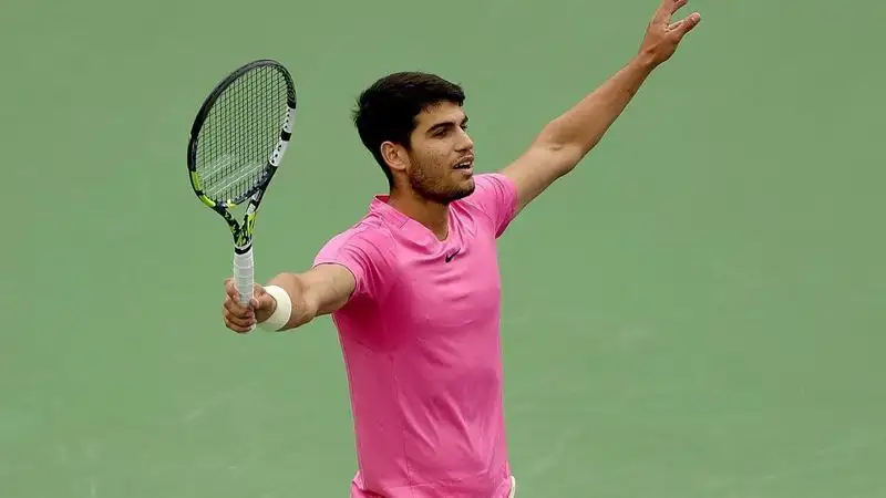 Алькарас отобрал у Джоковича титул первой ракетки мира