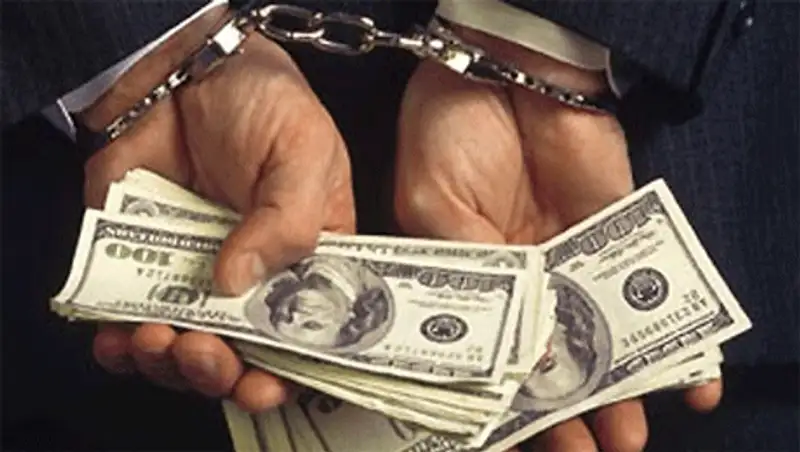 В финполе считают, что нужно штрафовать коррупционеров в кратном размере к сумме взятки