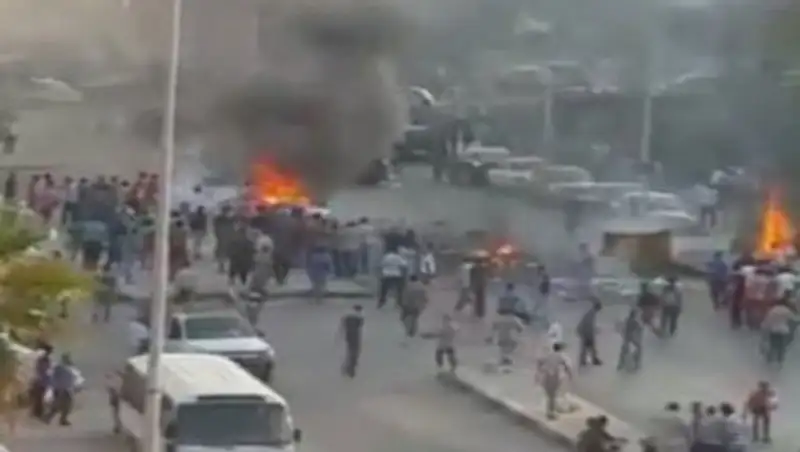 Преступники в Каире подорвали две бомбы дистанционно