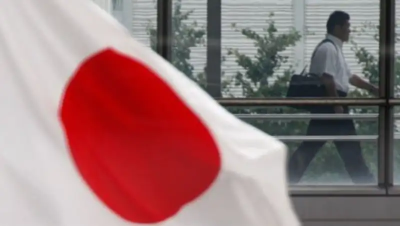 Американским военным в Японии запретили алкоголь после ДТП