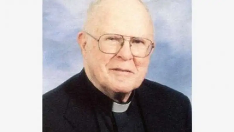 В США священник распространял детское порно в доме престарелых