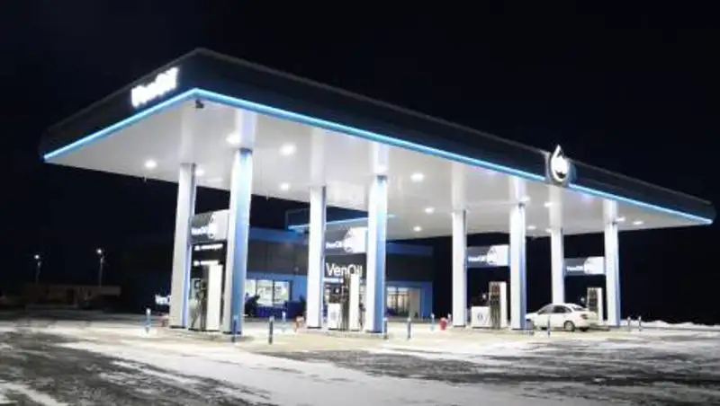 В районе ЗКО построена современная АЗС и открыт цех по производству минеральной воды