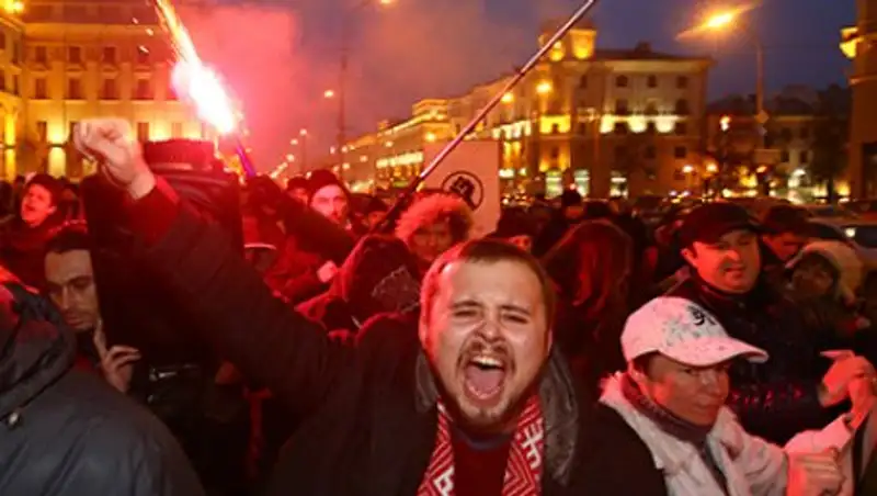 В Минске на акцию протеста против налога о тунеядстве вышли тысячи несогласных
