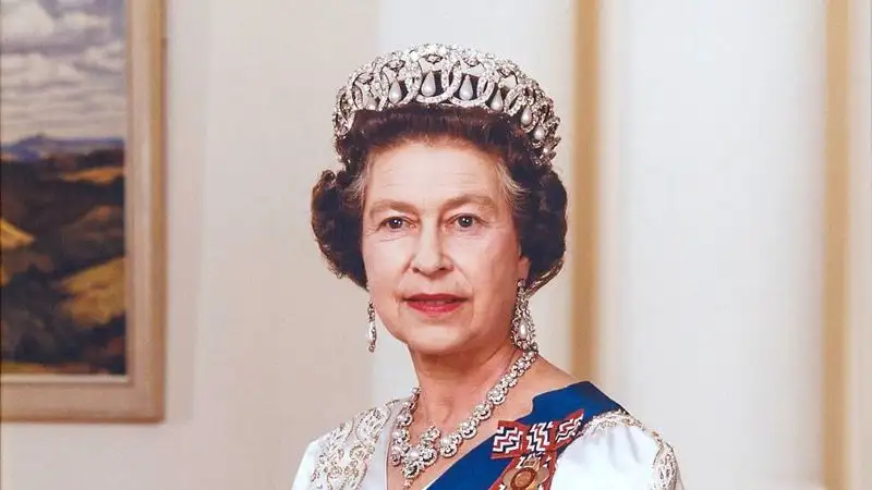 королева, Елизавета, тиара, фото - Новости Zakon.kz от 06.05.2023 10:00