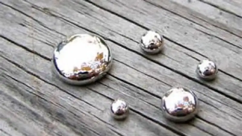 В Алматы вынесли приговор разлившему ртуть в аэропорту пассажиру