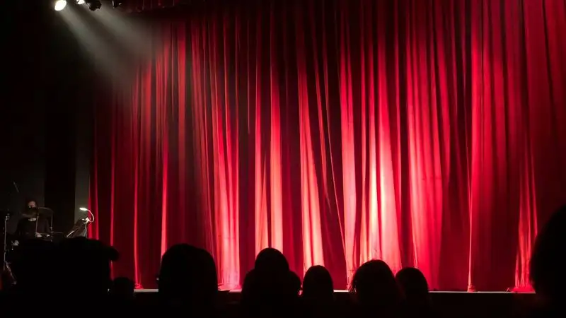 Сколько средств должны отчислять прокатчики от показа национальных фильмов