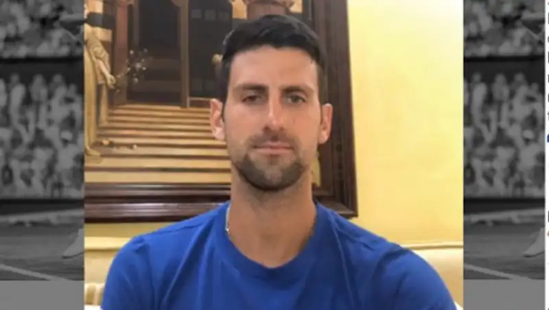 Джокович рассказал, как с похмелья играл в официальном матче