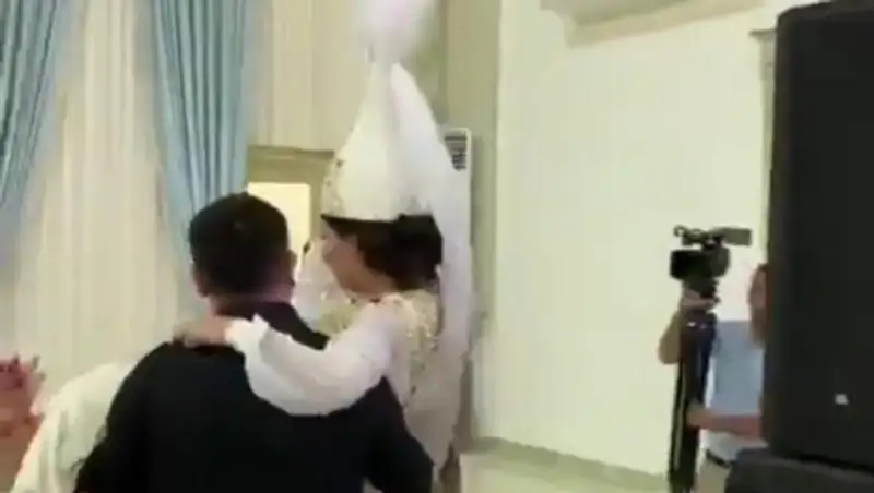 Директор школы в Шу может лишиться должности за кыз узату