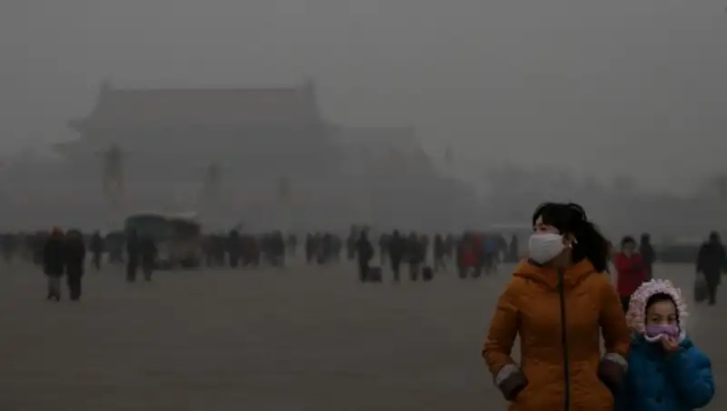 Содержание опасных частиц в воздухе Пекина превышено в 20 раз
