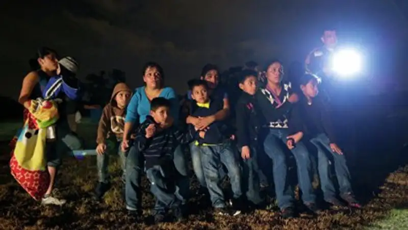 Вашингтон отменил указ Обамы о нелегалах с детьми-гражданами США