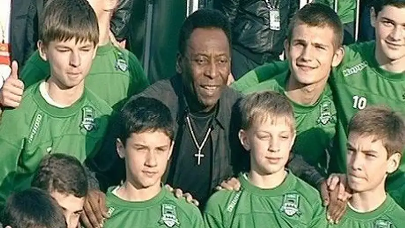 Пеле ответил на вопрос "Дойдет ли сборная России до финала в Чемпионате мира по футболу?"