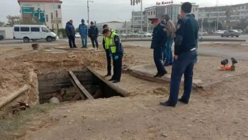 Тело мужчины нашли среди труб в Актау