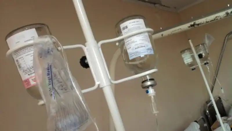 Два 17-летних студента отравились насмерть парами растворителя в Алматы