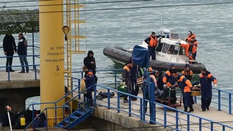 Обнаружен черный ящик Ту-154 и тела трех погибших