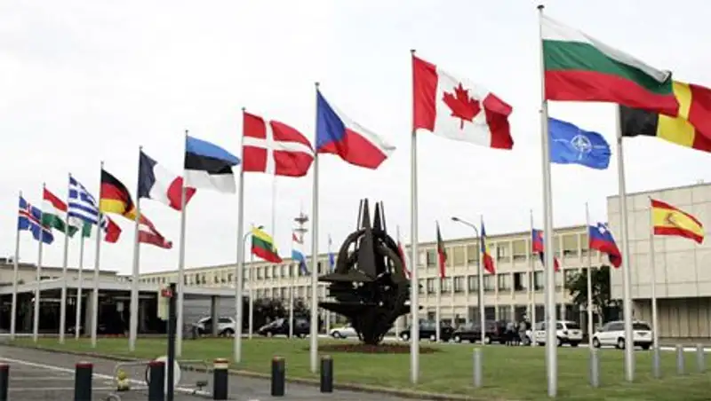 Германия оказалась неспособна выполнить свои обязательства перед НАТО  