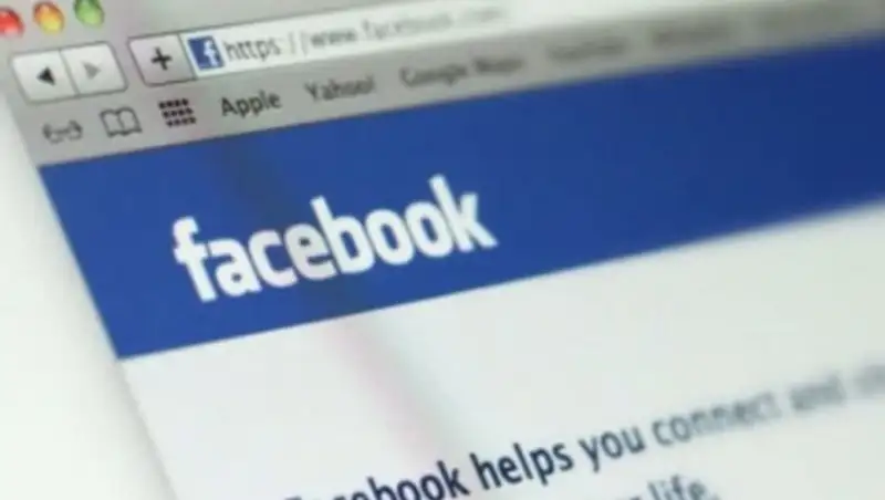 Facebook: сбой в сети - ошибка инженеров, а не атака хакеров