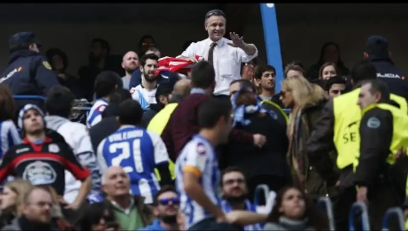 Полиция арестовала 21 фаната в попытке найти убийцу болельщика «Депортиво»