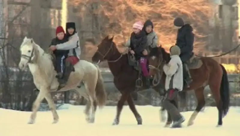 В Уральске начали использовать лечебные свойства верховой езды