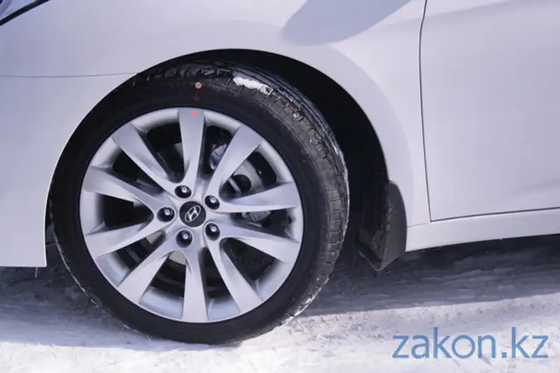 В Алматы представили три новых модели Hyundai, фото - Новости Zakon.kz от 15.02.2013 21:12