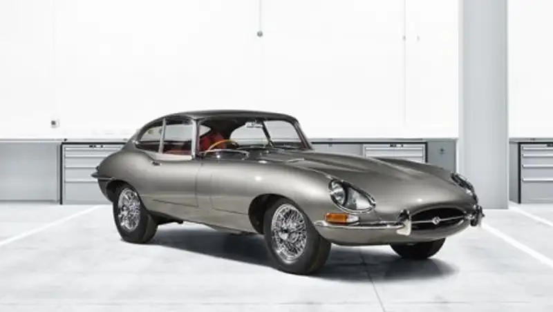 Jaguar восстановил E-type на продажу