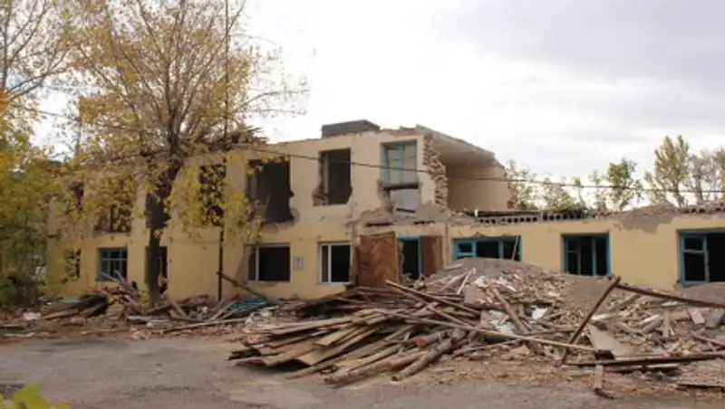 Воры разобрали бывшее здание полиции по кирпичикам