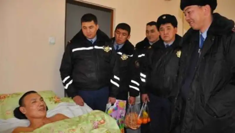 Скончался полицейский, тяжело раненый 5 лет назад в Таразе